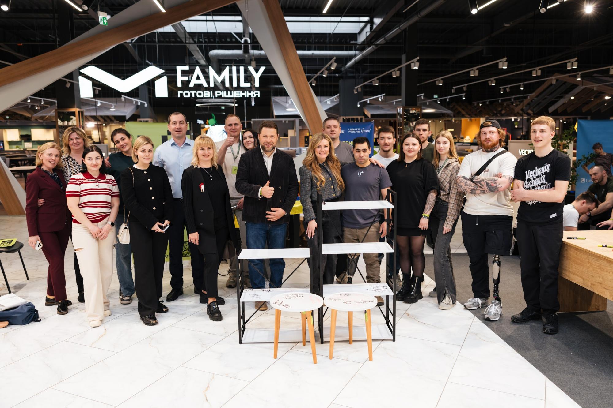 В Киеве военным передали новейшие протезы для бега и активной жизни