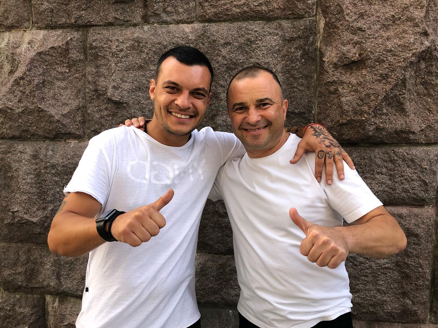 Матвієнко - у 17 років, Павлік - у 18. Українські зірки, які рано стали батьками