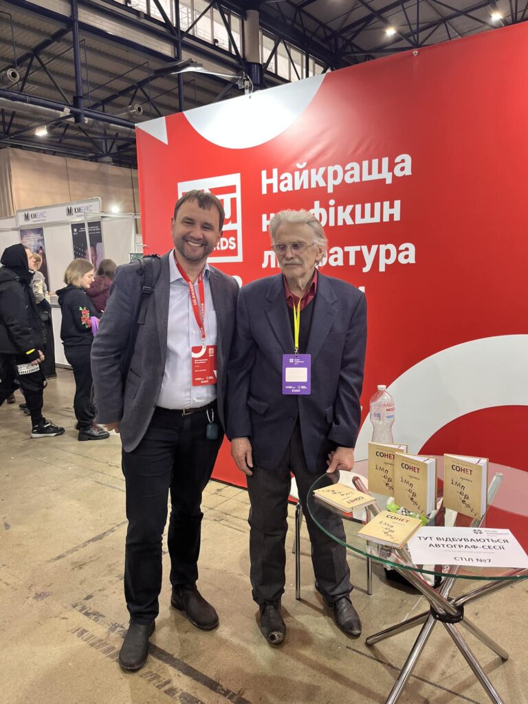 Умер известный переводчик и создатель украинского &quot;Хоббита&quot; Александр Мокровольский