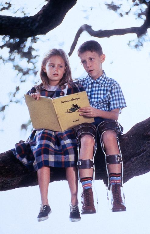 Отслужил в армии и устроился учителем. Что стало с актером, который сыграл маленького Форреста Гампа?