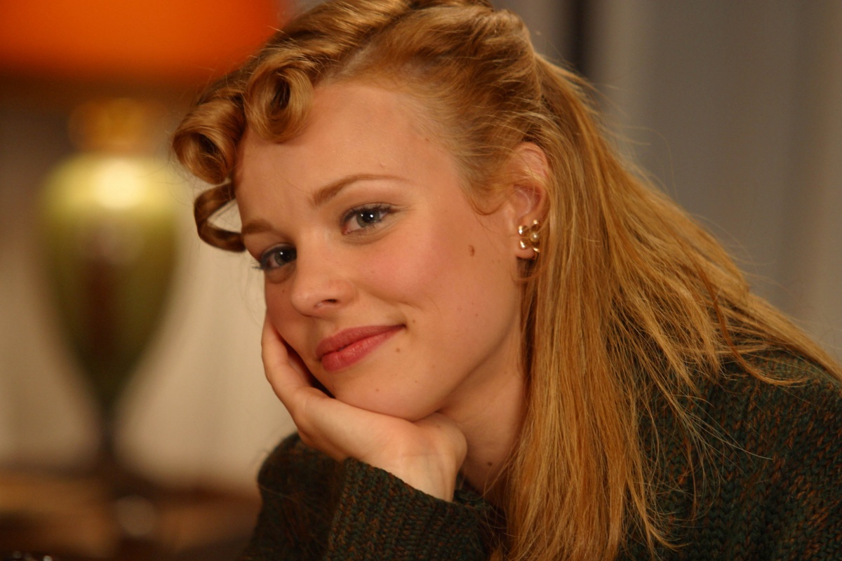 Все такая же красавица. Что стало со звездой фильма &quot;Дневник памяти&quot; Рэйчел МакАдамс