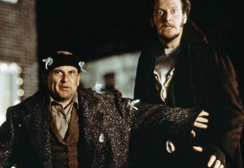 Шикарний дім і Різдво в Парижі. Режисер &quot;Сам удома&quot; нарешті сказав, ким працювали Маккаллістери