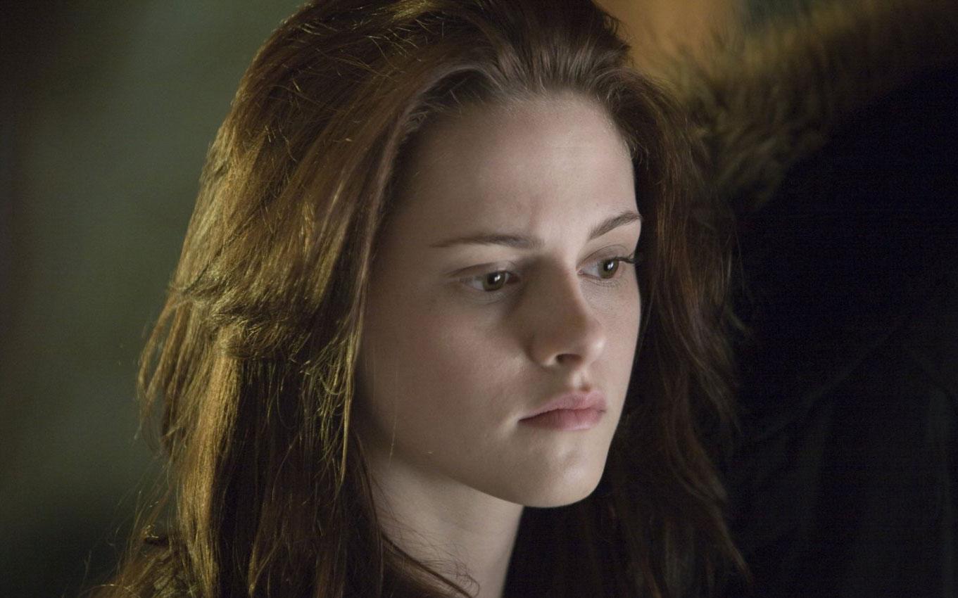 Як сьогодні виглядає Крістен Стюарт, яка зіграла Беллу в &quot;Сутінках&quot; та висловлювала підтримку Україні