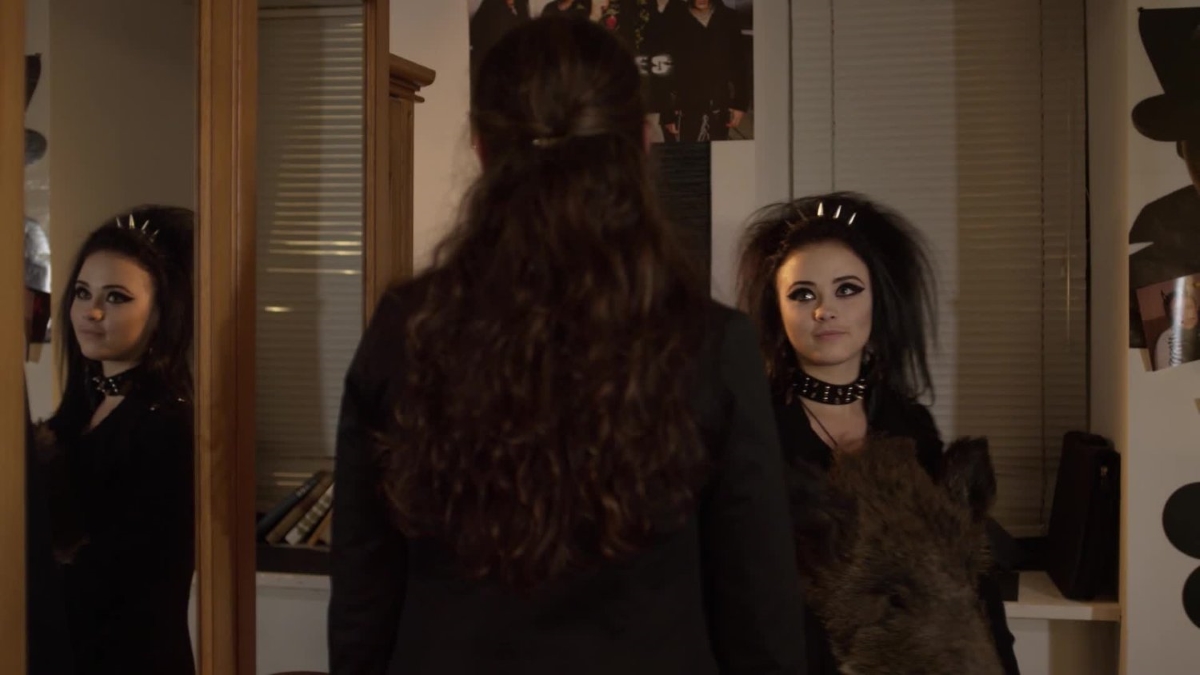 З підлітка-гота у справжню леді: як змінилась головна зірка серіалу &quot;Свати&quot; Анна Кошмал