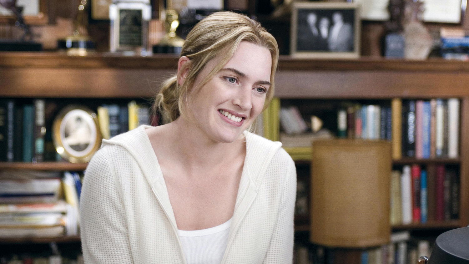 Як сьогодні виглядає зірка &quot;Титаніка&quot; Кейт Вінслет, яка відмовилася від соцмереж і згадувала про Україну