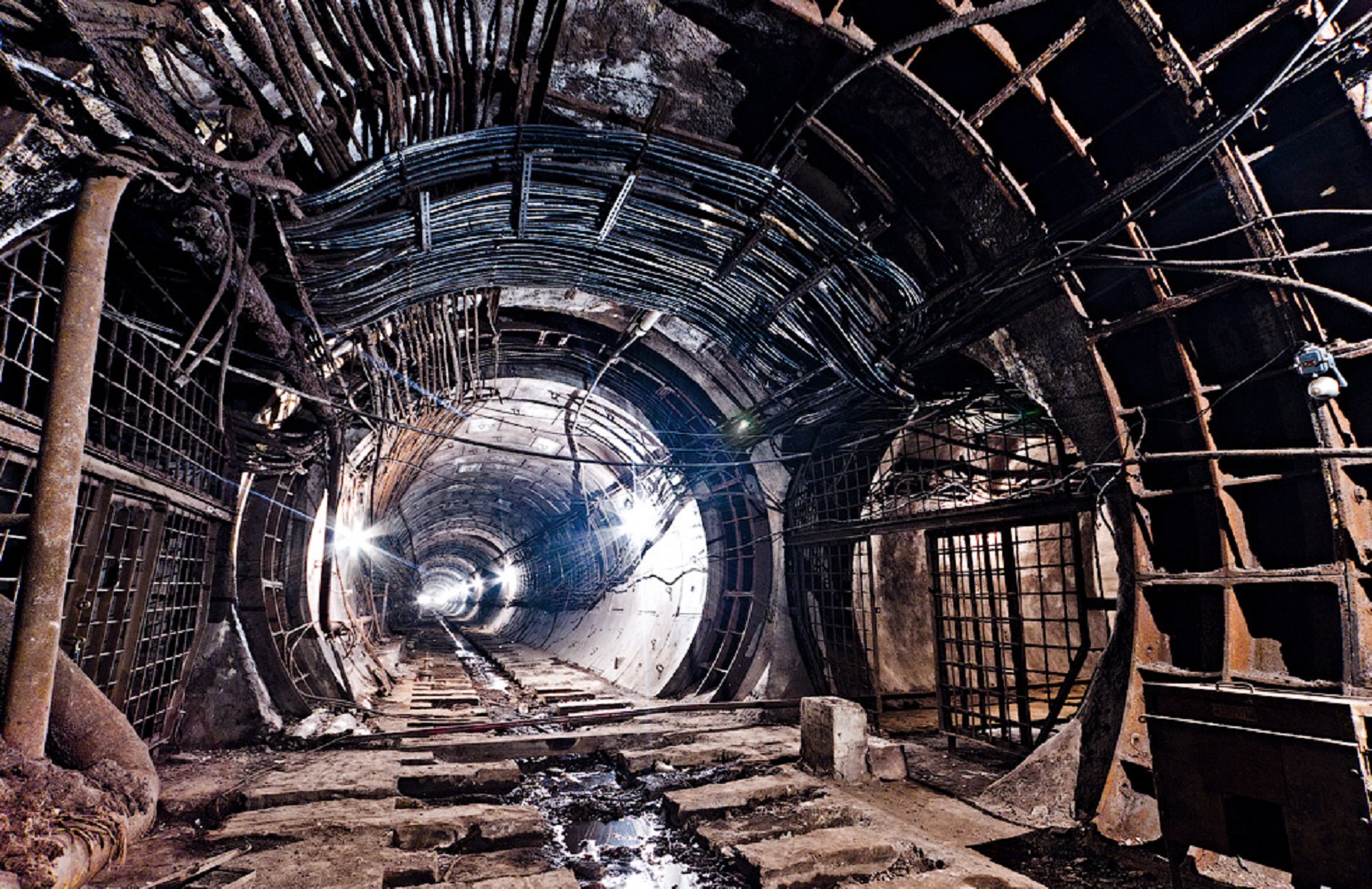 Параллельная реальность киевского метро. 4 тайны, которые скрывает подземка