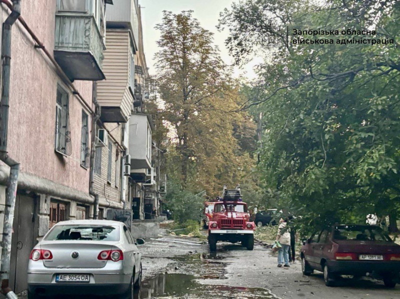 Zaporizhzhia under heavy attack: 7 missiles, drones, rising injuries