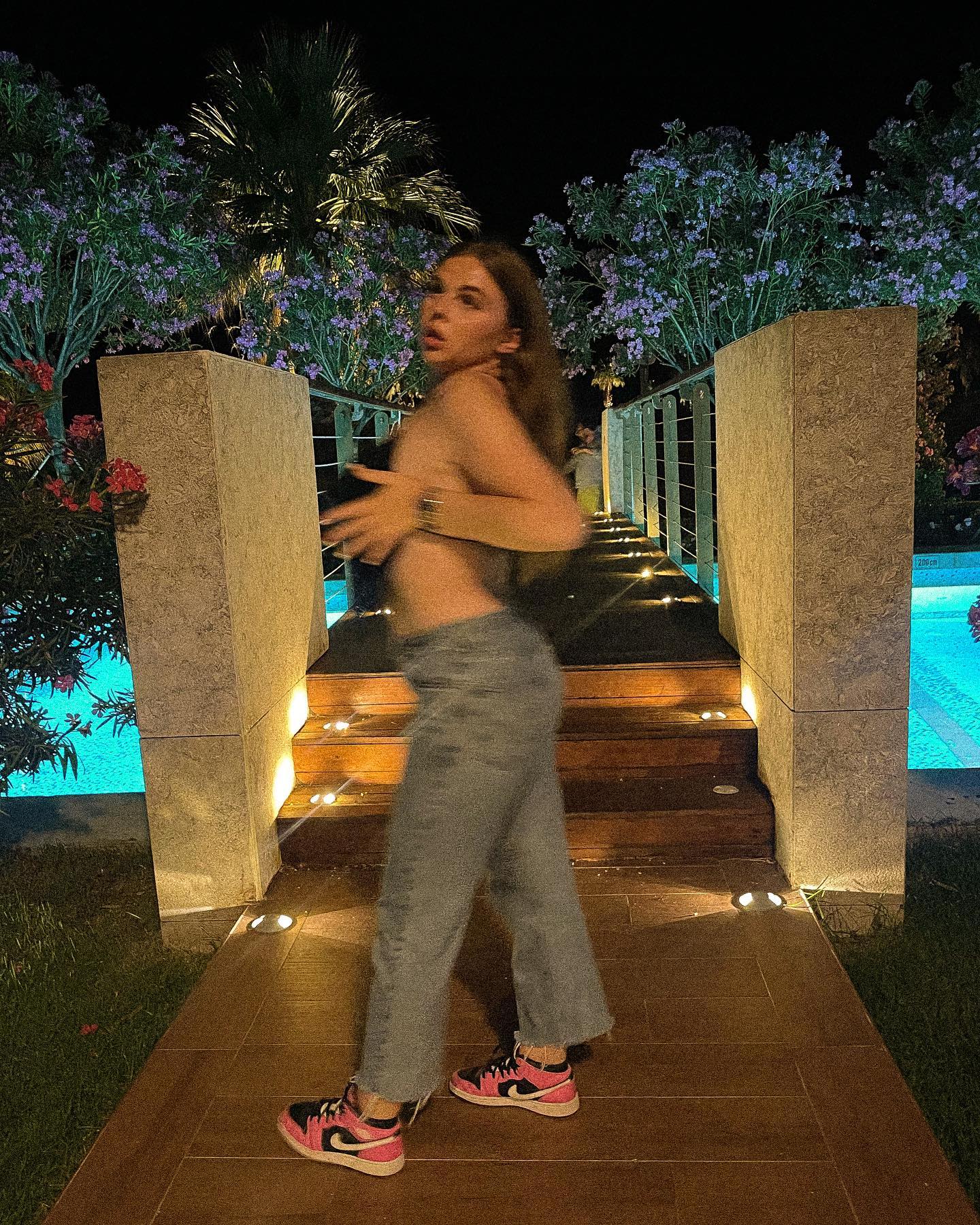 Дочь Оли Фреймут показала новые фото из Калифорнии: как сегодня выглядит Злата