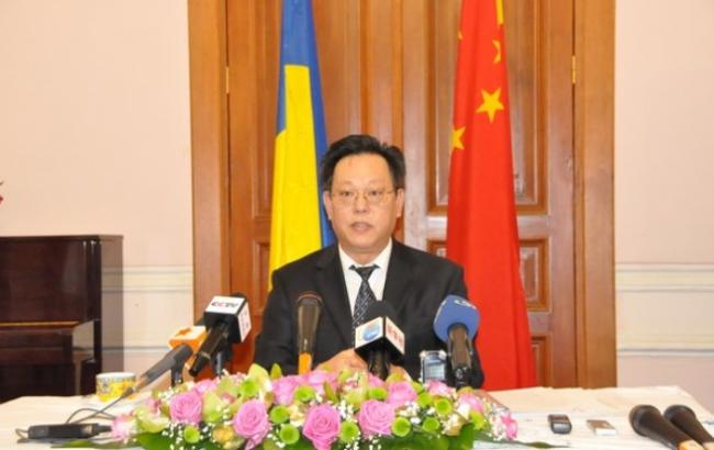 Китай надеется на скорейшее завершение вооруженного конфликта в Украине, - посол