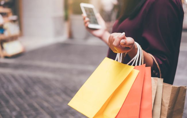 Как часто украинцы покупают одежду в интернете?