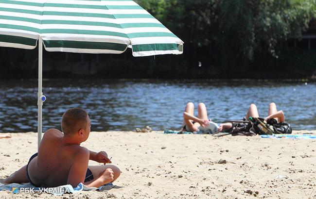Больше половины украинцев не планируют отдыхать этим летом