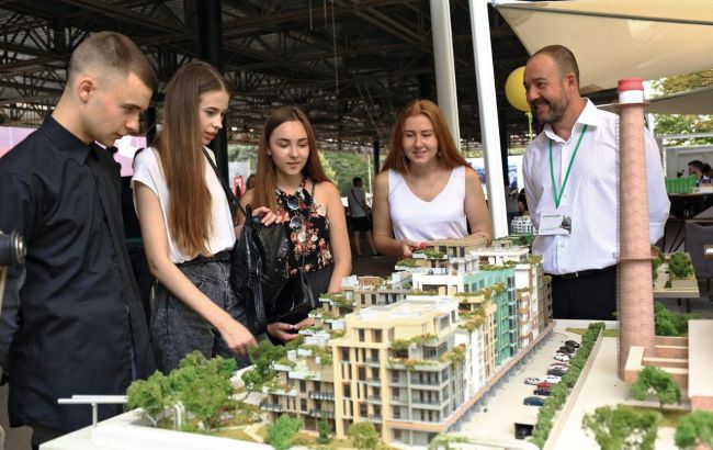 Впервые в Украине: одесситы из &laquo;Пространства&raquo; презентовали четырехгранную модель организации пространства