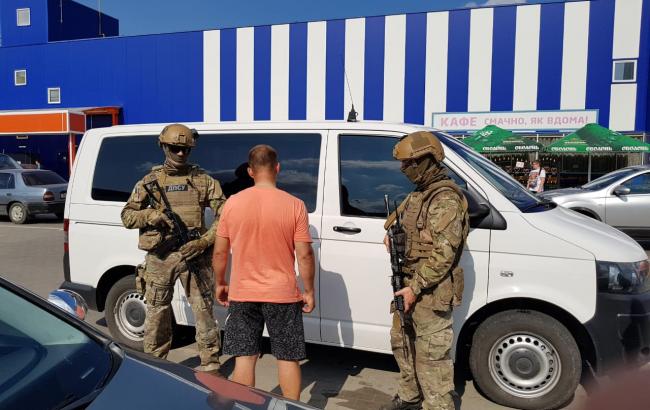 На кордоні з Росією ліквідували незаконний канал переміщення товарів