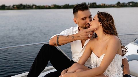 "Президент планети Троєщина": весільна промова Денисенко отримала епічну пародію
