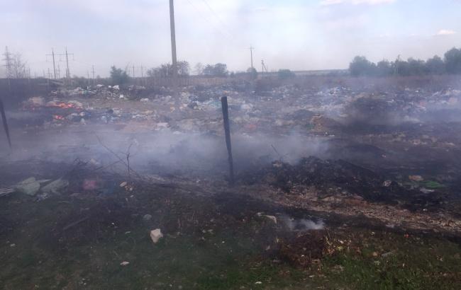 У Житомирській області ліквідували пожежу на сміттєзвалищі