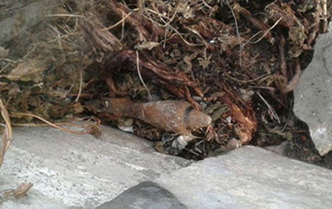 ГСЧС обезвредила мину на территории ж/д вокзала в Николаеве