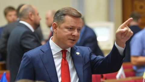 Гройсман на требование Ляшко поручил разобраться с долгами по зарплатам