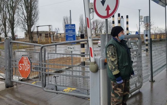 В украинских портах усилили режим из-за коронавируса из Китая