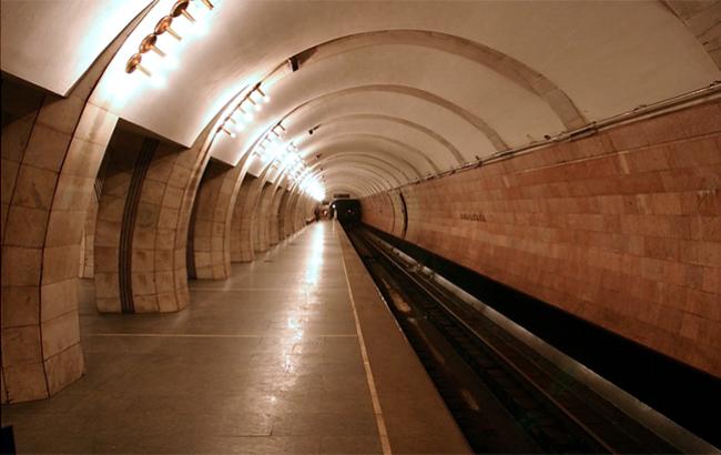 У Києві станція метро "Либідська" зачинена після повідомлення про мінування