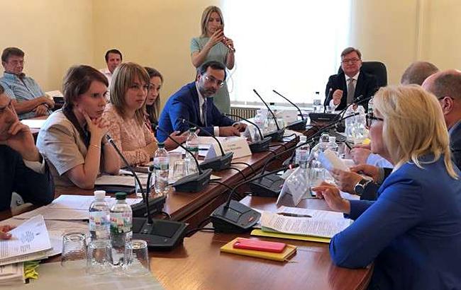 Комітет рекомендує Раді унормувати облік переселенців