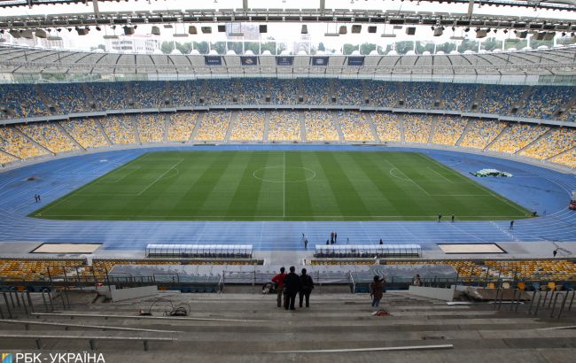 Почти 70% украинцев хотят видеть дебаты между Зеленским и Порошенко