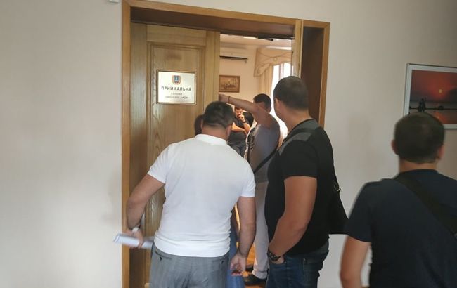 ГБР проводит обыски в Одесском облсовете