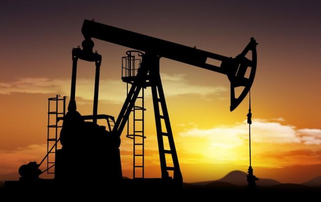 Ціна на нафту Brent тримається вище 28 доларів за барель
