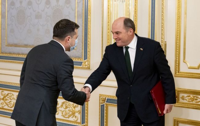 Зеленский обсудил с министром обороны Британии вызовы Украине в Черном и Азовском морях