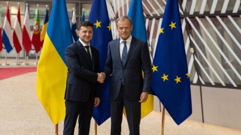 ЄС збереже фіндопомогу України, незважаючи на війну, - Туск