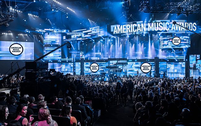 American Music Awards: названий головний музичний виконавець десятиліття