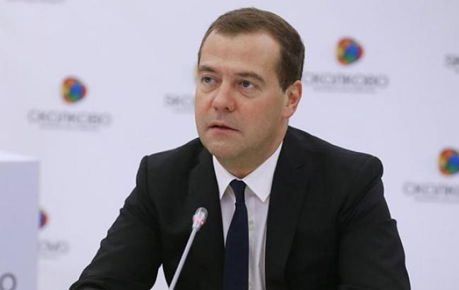 Медведев утвердил порядок лечения украинских переселенцев в России