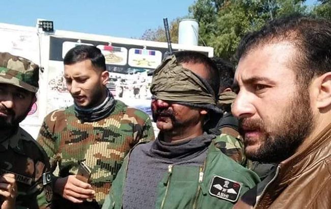 У Пакистані затримали двох пілотів збитого літака ВПС Індії