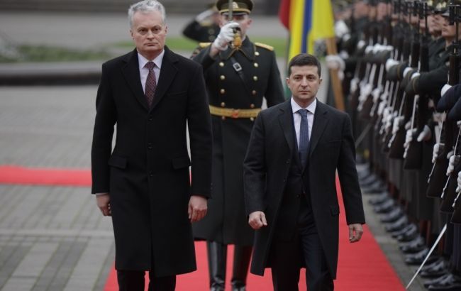 Зеленский с президентом Литвы обсудили подготовку саммита Украина - ЕС