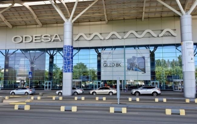 Аеропорт Одеси евакуювали через мінування