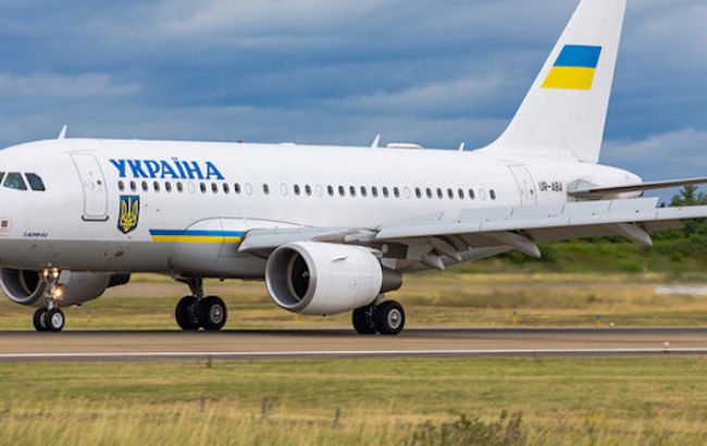 Літак із Зеленським вилетів з Миколаєва до Очакова