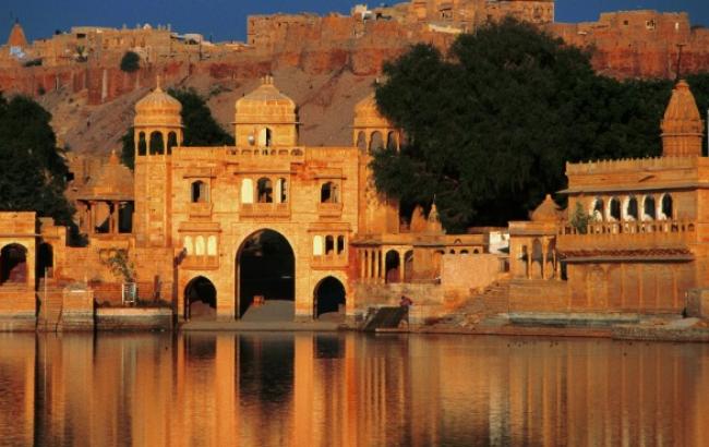 МИД рекомендует украинцам воздержаться от поездок в Индию