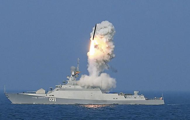 Міноборони РФ оприлюднило відео удару крилатих ракет по позиціях ИГИЛ в Сирії