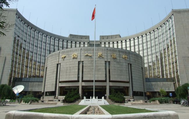 Китай знизив ставки до рекордного мінімуму