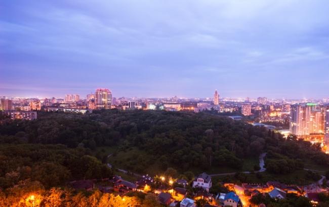 Кто уничтожает живописный уголок природы в центре Киева