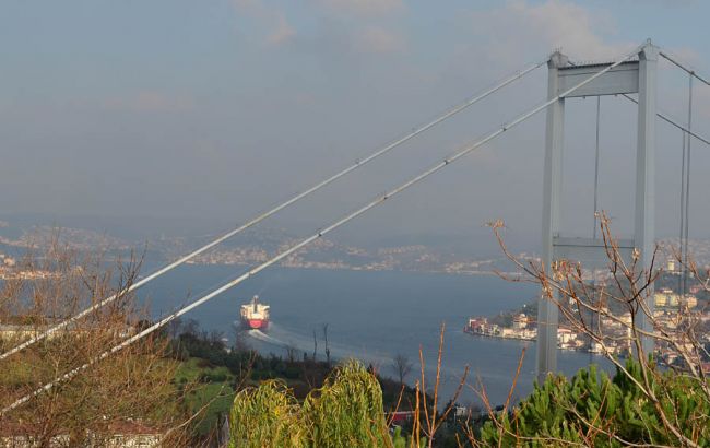 В Стамбуле закончили строительство третьего моста через Босфор