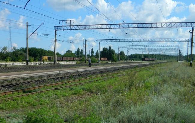 В Луганской области из-за взрыва сошел с рельсов поезд с углем, - МВД