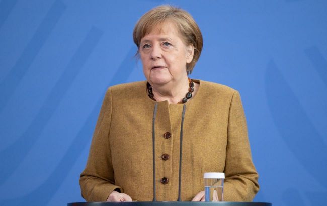 "Вызов для ЕС": Меркель выступила за продолжение работы в минском формате