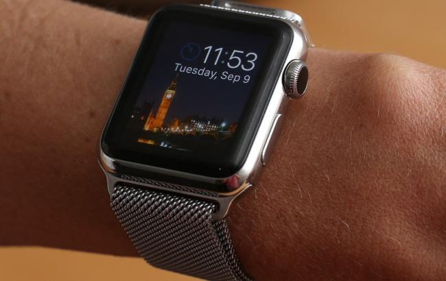 Предзаказ на часы Apple Watch за день оформили 1 млн человек