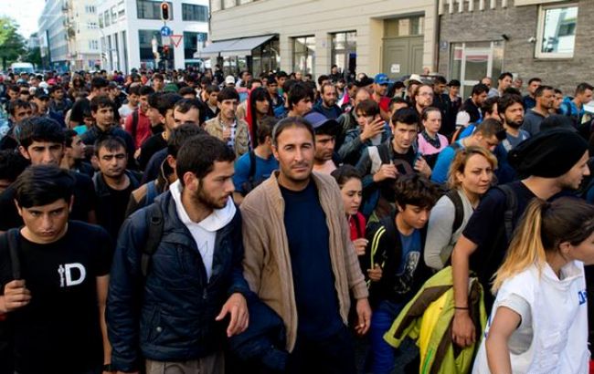 Німеччина буде використовувати літаки бундесверу для висилки біженців