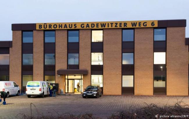 У Німеччині обстріляли будівлю майбутнього притулку для біженців