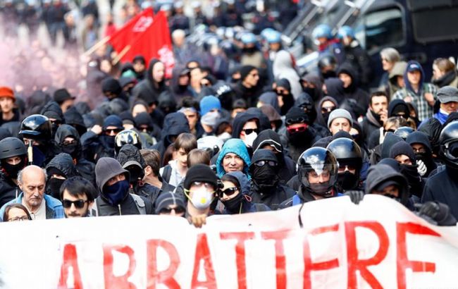 Сутички на кордоні Австрії та Італії: є постраждалі