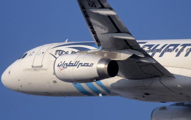 Перед катастрофою на борту літака EgyptAir сталася пожежа