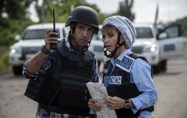 Спостерігачі ОБСЄ нарахували за добу понад 800 порушень на Донбасі