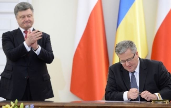 Коморовський схвалив зміни в угоду про малий прикордонний рух з Україною