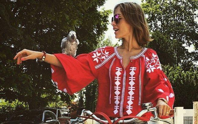 Американский Vogue  посвятил статью "революции" в украинской моде